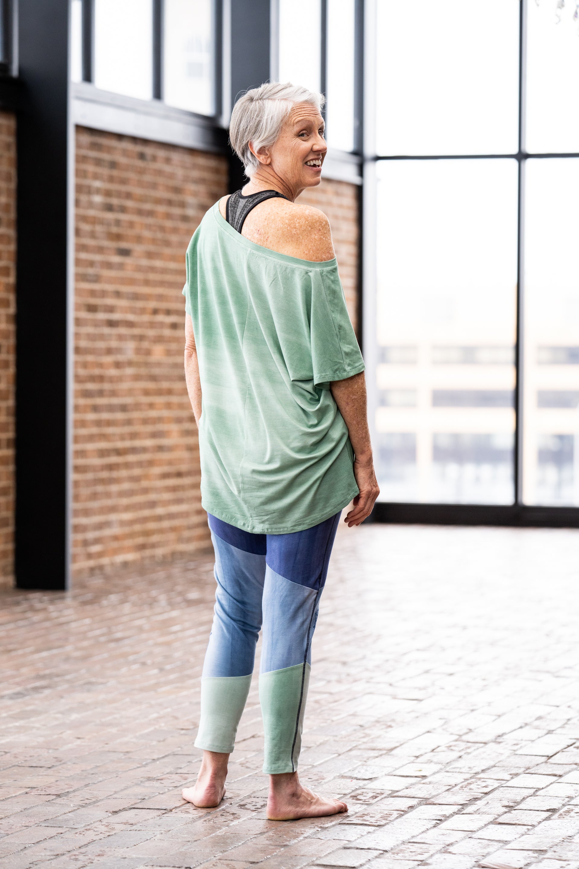 Harmony legging in Indigo, Breeze & Sage