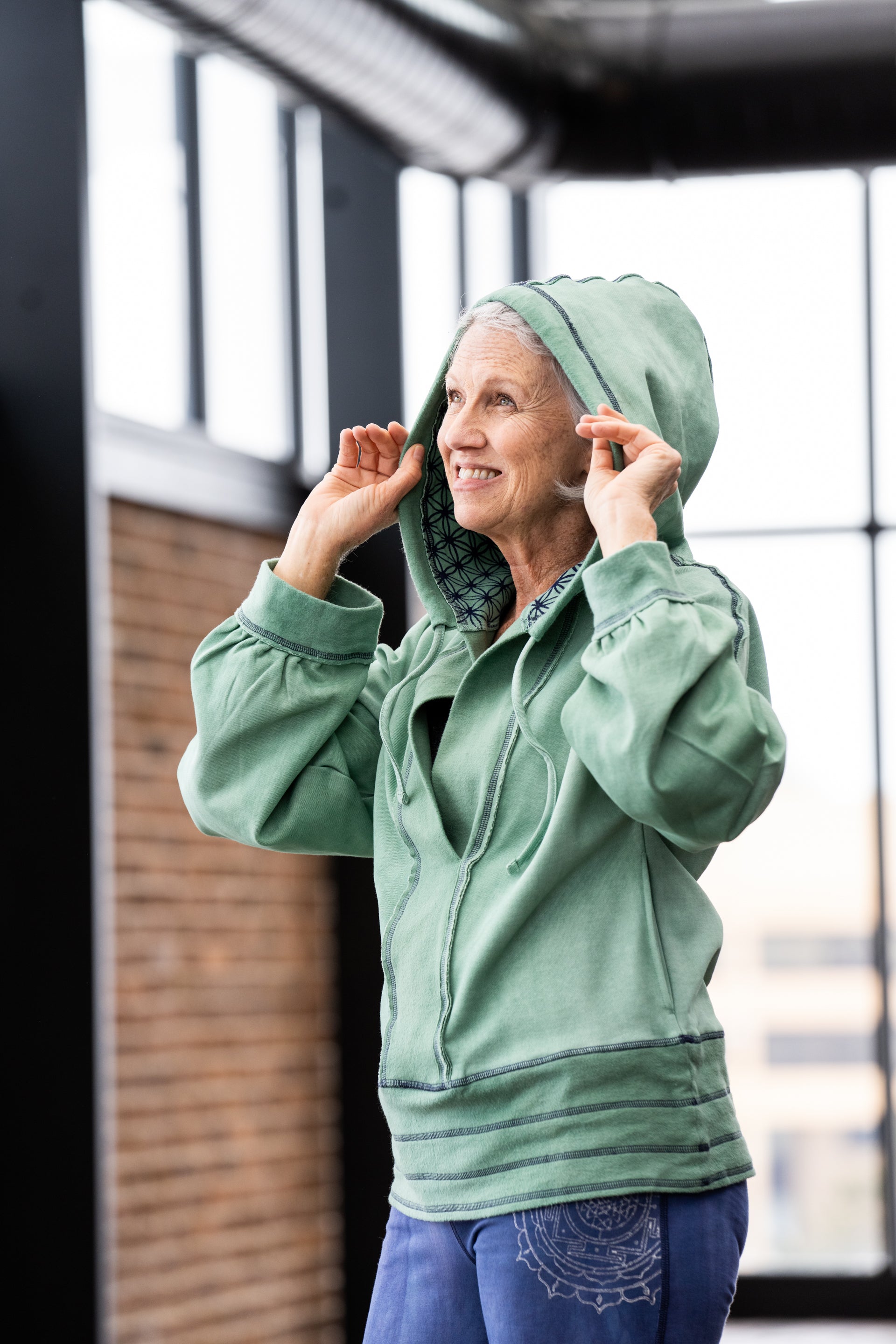 Symphony Sweatshirt in Sage