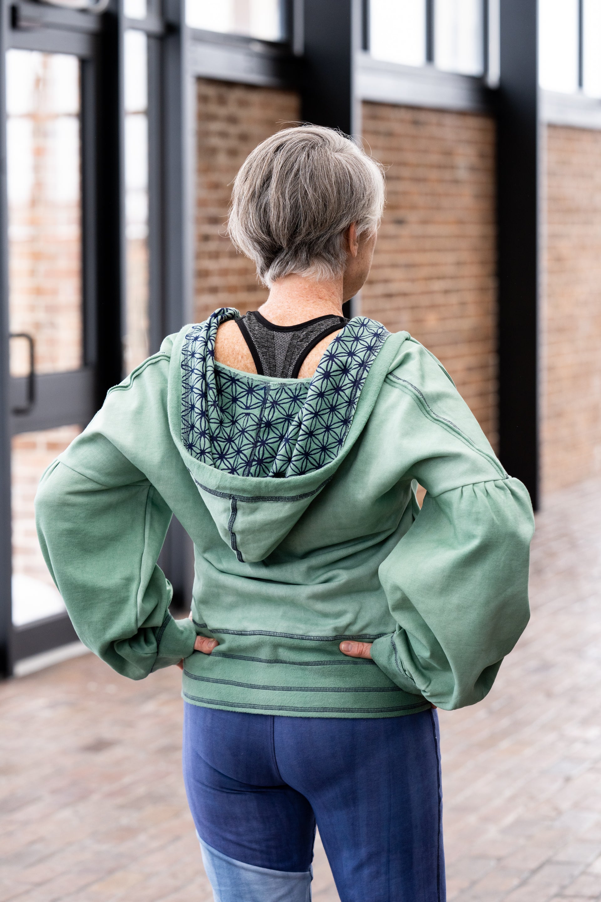 Symphony Sweatshirt in Sage