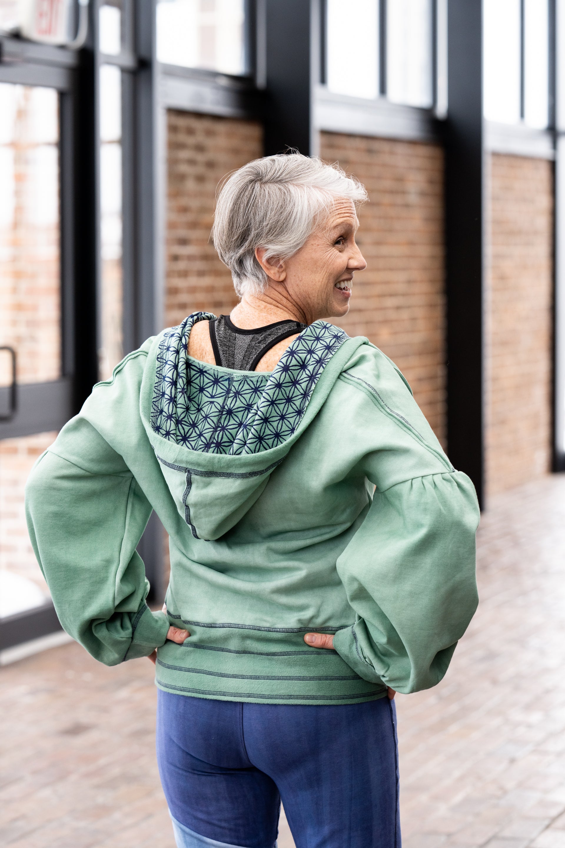 Symphony Sweatshirt in Sage