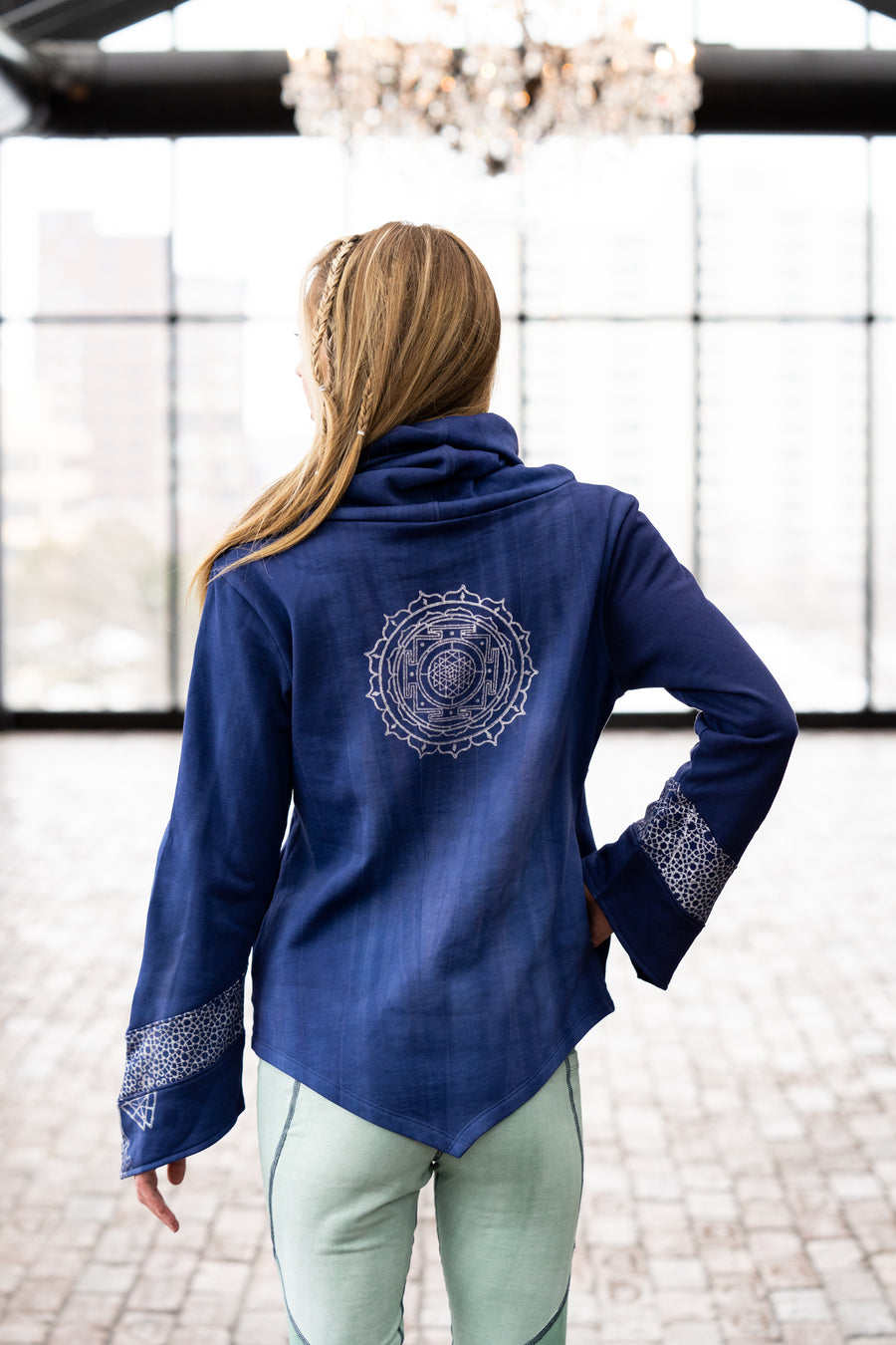 Prism Sweatshirt in Indigo