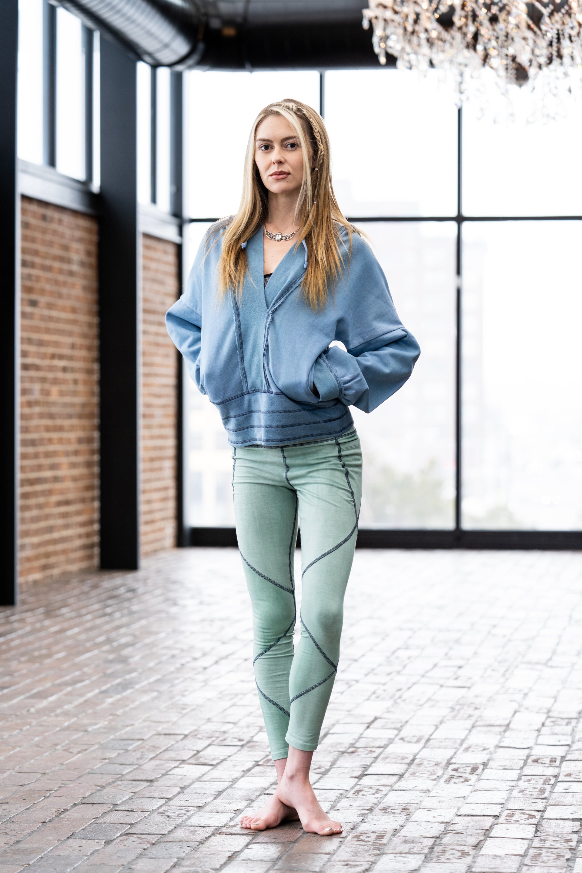 Symphony Sweatshirt in Breeze